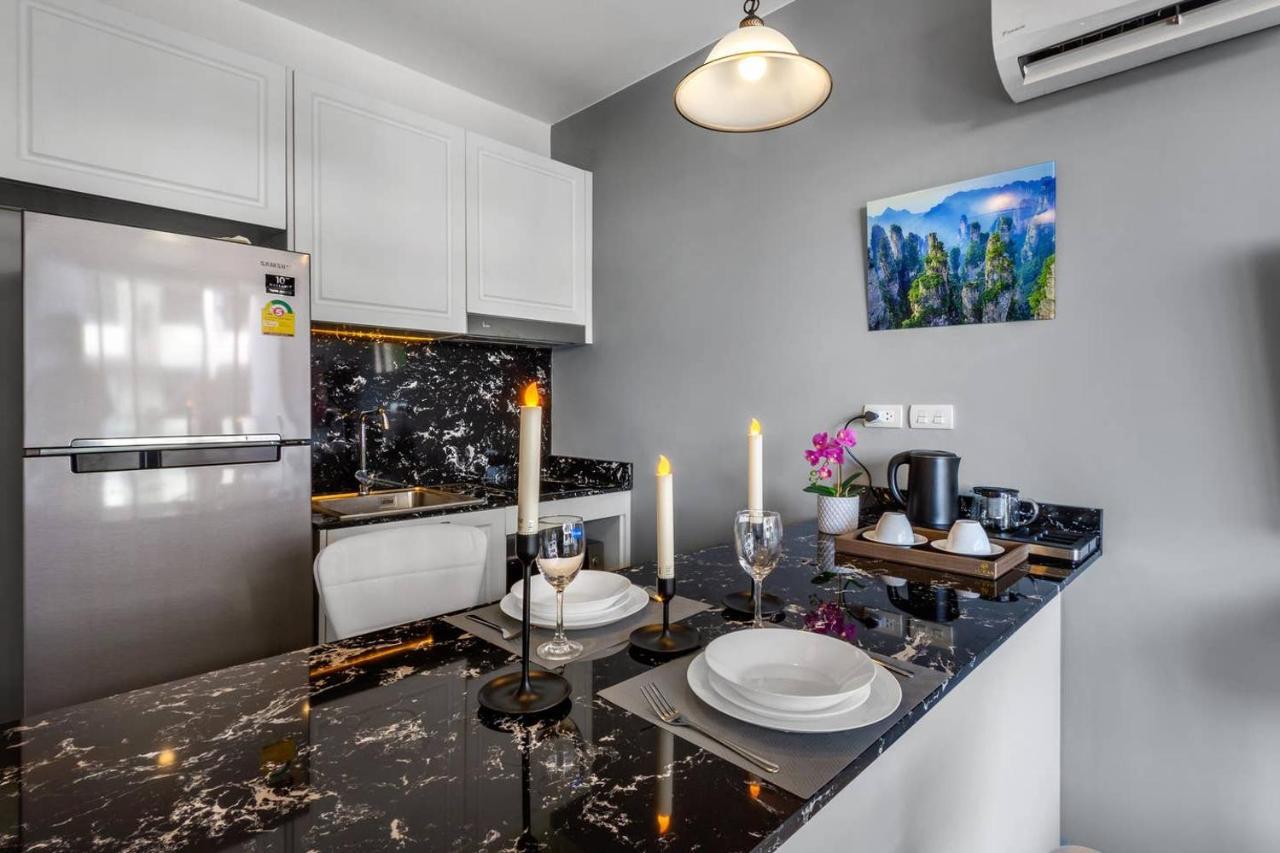 Palmyrah Surin, Modern 1Br With Terrace, 150 Meters To Surin Beach Экстерьер фото